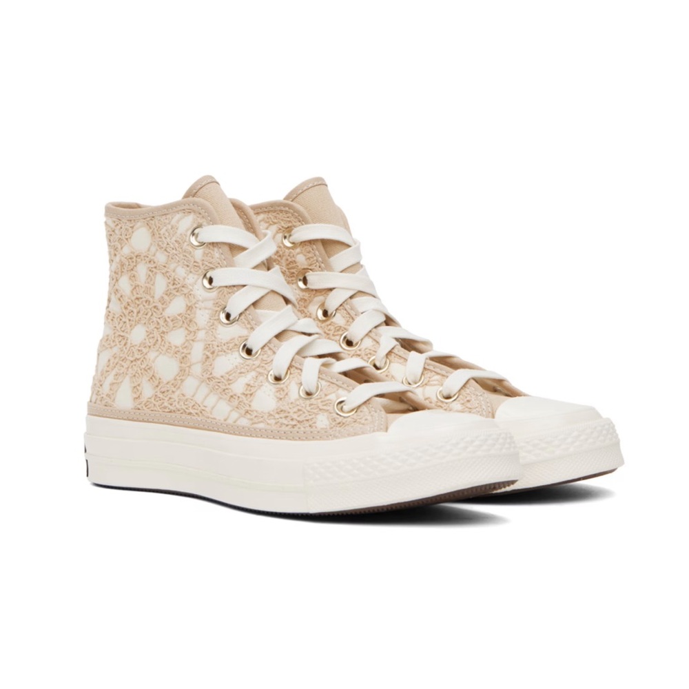 Converse Off-White & Beige Chuck 70 Hi Sneakers